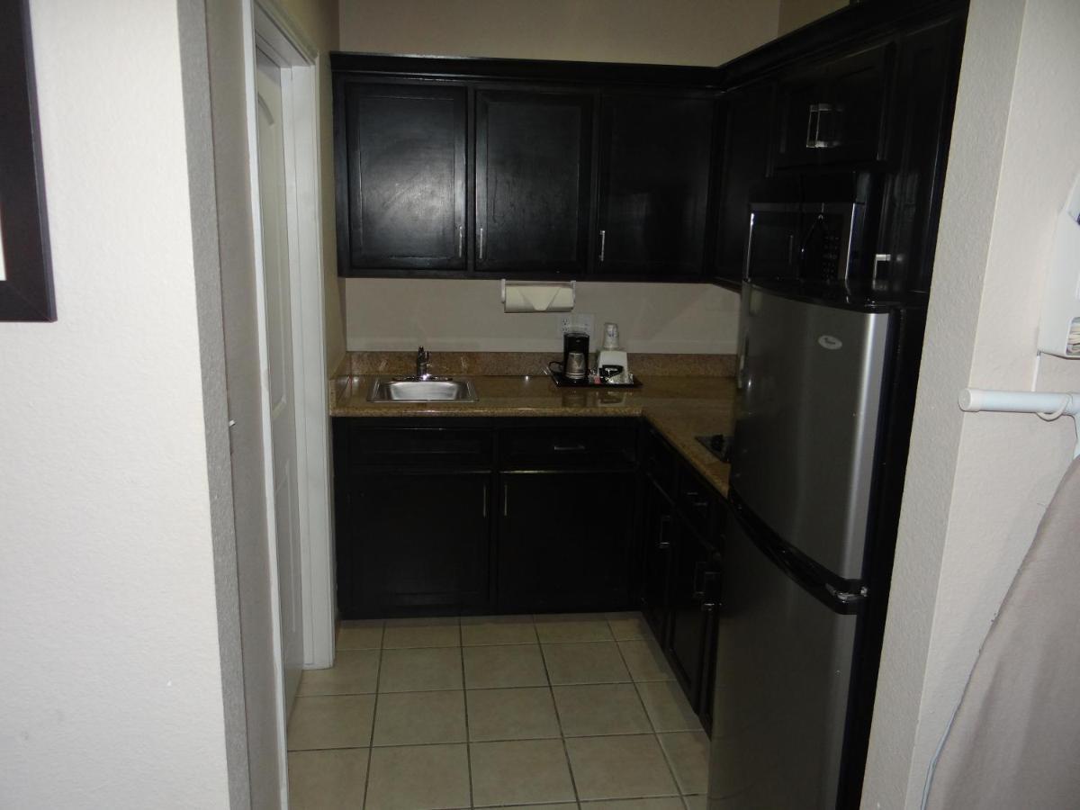 Regency Inn & Suites - Baytown Exterior foto